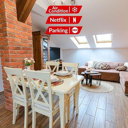 Bronowicka Premium Apartment - 52M2 With Private Parking Krasków Eksteriør bilde