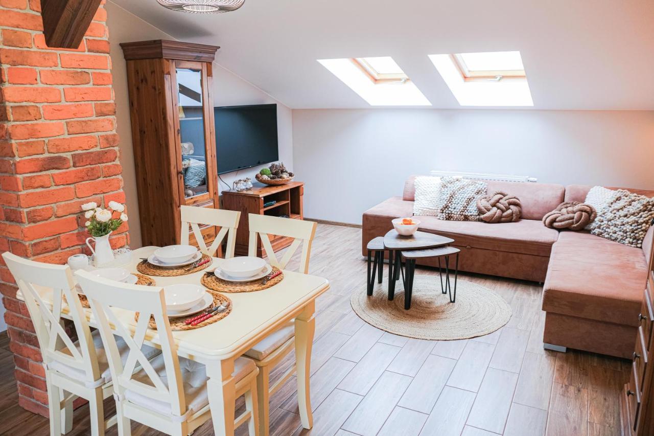 Bronowicka Premium Apartment - 52M2 With Private Parking Krasków Eksteriør bilde